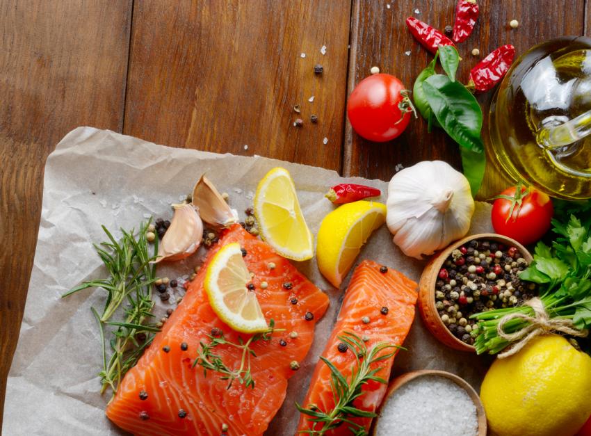 how to bake salmon in easy no mess parcels